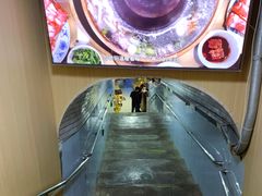 -洞庭洲·防空洞火锅·铜锅涮肉·烧烤(新百广场店)