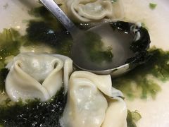 荠菜大馄饨-老人和饭店(淮海中路店)
