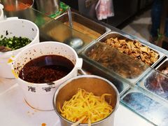 -江三王记牛杂馆(总店)