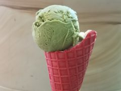 -松山湖凯悦酒店·Café自助餐厅·周末火舞秀表演