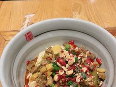 -呼啦面馆·头牌豌杂面(爱琴海店)