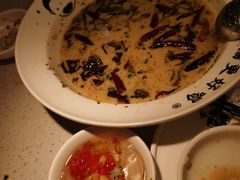 -江渔儿酸菜鱼(映月湖环宇城店)