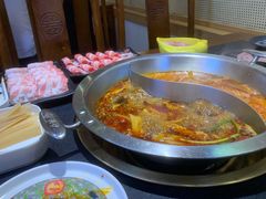 -沸炉重庆老火锅(军事博物馆店)