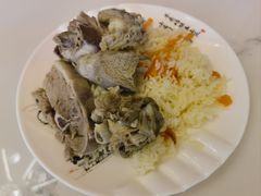 加肉抓饭-最心疆拌面·抓饭·烧烤