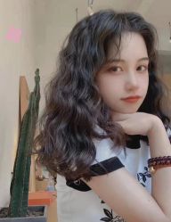 -豪斯塔美发连锁