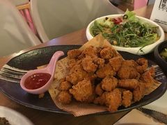 -樱花里音乐餐吧·牛扒椰子鸡(东圃店)
