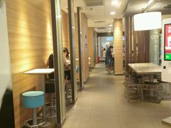 大堂-麦当劳(新世纪环球中心店)