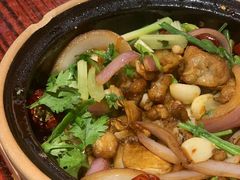 -沙胆彪炭炉牛杂煲(上海日月光广场店)