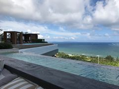 拿铁-瑰丽酒店·海吧·天际下午茶·现场DJ·天台酒吧