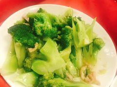 西兰花-华中科技大学百景园(三楼酒店)