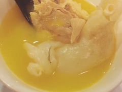 -鲜入围煮花胶鸡海鲜火锅