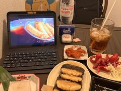 -嘁嘁茶泡饭