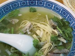 招牌牛汤-清真百吉牛火·牛肉火烧(趵突泉店)