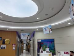 -雅悦齿科(顾村公园店)