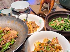 -费大厨辣椒炒肉(万家丽一店)