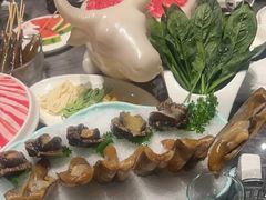 -德天肥牛海鲜火锅(城西银泰店)