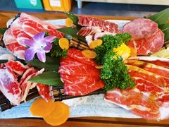 黑牛六拼-明洞阿姨·韩式酱蟹烤肉·创意料理(三元桥店)