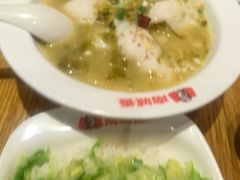 -南城香·饭香串香馄饨香(花园北路店)