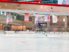 -冠军冰场(环球中心店)