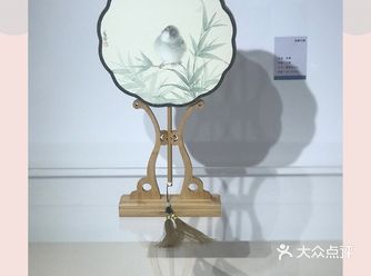 【魔都艺展地图】来张爱玲故居，赏万芾花鸟画