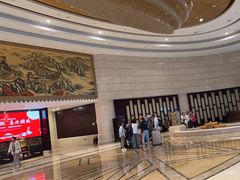 -海亮广场大酒店(万象城中山路地铁站店)