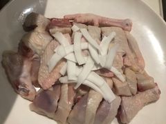 鸡肉-百年果林椰子鸡(中洲店)
