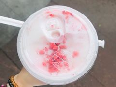 -星巴克臻选(莘庄仲盛店)