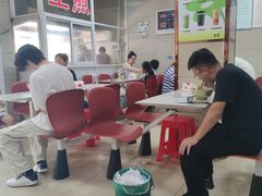 -周震馄饨