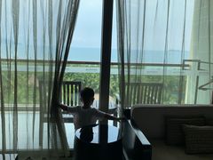 -三亚湾海居铂尔曼度假酒店