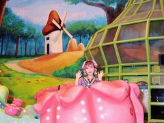 -蓝精灵乐园·世茂精灵之城主题乐园