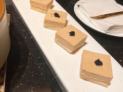 鱼子酱配鹅肝-小运河·公馆(国贸店)
