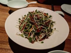 豆皮拌萝卜苗-聚缘堂·海鲜私房菜(松岭路店)