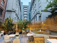 -潮一不贰·法式甜品·生日蛋糕·西式简餐(外滩店)