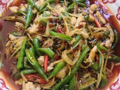 -关里关外·鱼头泡饼(唐冶绿地汇店)