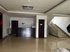 -喀纳斯鸿福生态度假酒店