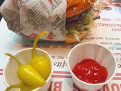 -The Habit Burger Grill 哈比特汉堡(复兴soho店)