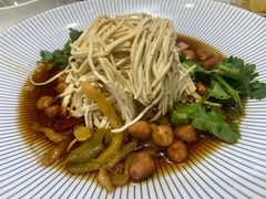 -老季市·三代非遗传承·地标美食老汁鸡(工农路店)