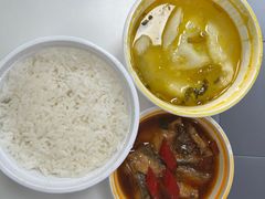 -老乡鸡(武汉中南梅苑小区地铁站店)