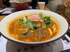 老酸菜牛肋条面-阿彬生炒牛肉面(解放路店)