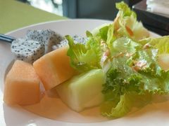 -筠咖啡西餐厅(上海国展宝龙丽筠酒店)