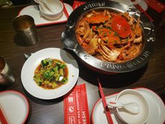 -胖哥俩肉蟹煲(华贸店)