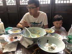 -粗茶淡饭(东关街店)