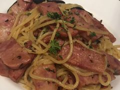 -玛格萝妮比萨屋(陆家浜路店)