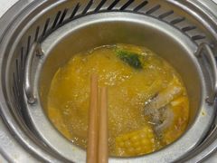 -龍歌自助小火锅(市南金茂湾店)