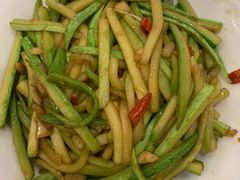 -鑫皇朝酒店(建设一路店)