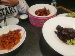 -鲁菜根·泰安菜(万达店)