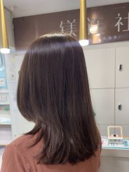 -镁连社·美联社