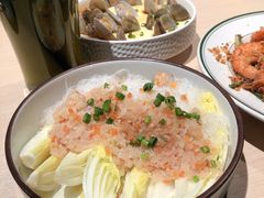 蒜蓉粉丝娃娃菜-日进一片海.生腌海鲜火锅.宵夜烧烤(三里屯总店)