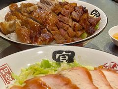 烧鹅拼叉烧饭-吾家香港烧腊专门店