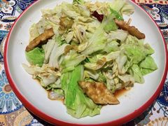 馕炒莲花白-撒拉花儿·新疆菜·清真(太阳宫店)